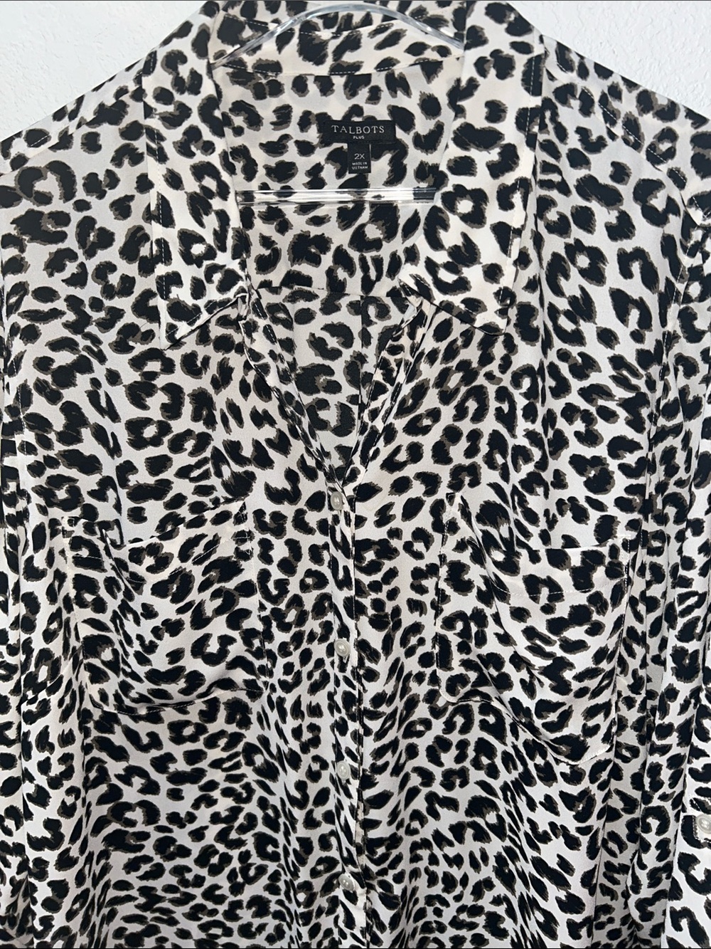 Talbots NWOT Slinky Leopard Animal Print Cream Ivory Taupe Black Button-Down 2X